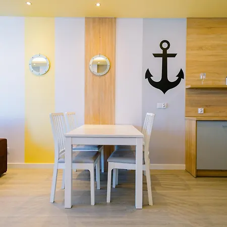 Rentplanet - Na Grobli アパート *