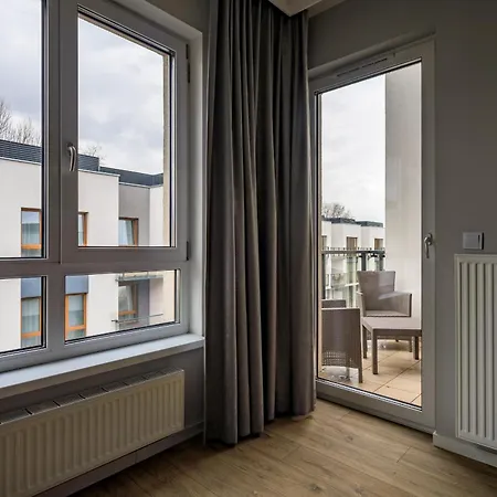 Rentplanet - Na Grobli * Breslavia